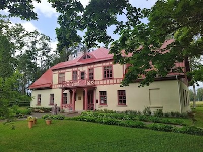 KegumamuzejsTomesbiblioteka