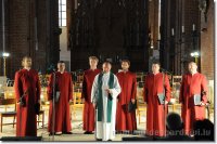 Tu Neesi Viens 2012